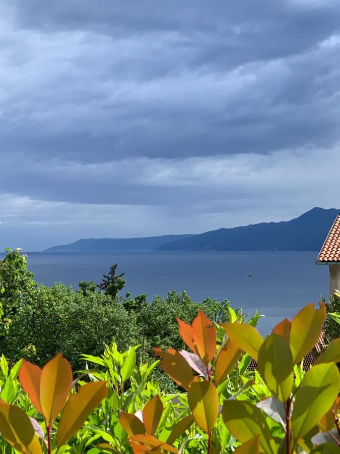 Deluxe Apartment Dora With A Private Parking, Terrace And See View ริเยกา ภายนอก รูปภาพ